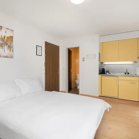 In Mit Parkplatz Lejlighed *